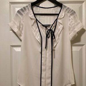 Adorable Bow Tie Black and White Express Top - Size XS